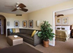 Remodeled guestrooms will feature new furnishings, paint and decor. // © 2010 Fairmont Kea Lani/Michael Gilbert