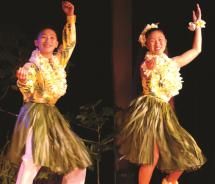 Boy and girl hula dancer, Hula O Na Keiki, Maui // © 2010 Hula O Na Keiki