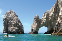 The famous Los Cabos arch is best observed on the waters of the Sea of Cortez. //  (c) Brian Kong