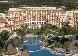The Grand Velas Riviera Nayarit features several infinity-edge pools and a la carte restaurants. // (C) 2009 Grand Velas Riviera Nayarit
