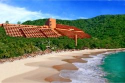Kicking Back at Las Brisas Ixtapa // (c) 2010