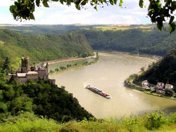 German Castle along the Rhine River // (c) Ben Visbeek
