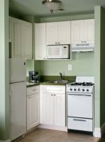 The kitchen at the Hotel Beacon // (c) 2009