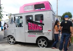 Fave Five Food Trucks: Cool Haus // (c) 2009