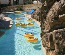 Lazy River at Splashtopia Water Park // © 2010 Kenneth Shapiro Lazy River at Splashtopia Water Park // © 2010 Kenneth Shapiro