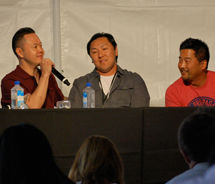 At The Taste in L.A., chefs Jet Tila (left), Sang Yoon and Roy Choi explain why Los Angeles is an exciting destination for both chefs and foodies. // © 2011 Blessing Yen At The Taste in L.A., chefs Jet Tila (left), Sang Yoon and Roy Choi explain why Los Angeles is an exciting destination for both chefs and foodies. // © 2011 Blessing Yen