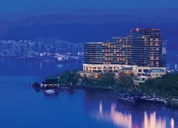 The Sheraton Qiandao Lake Resort in China is Starwood’s 1,000th hotel to date. // (C) 2010 Starwood Hotels & Resorts Worldwide, Inc.