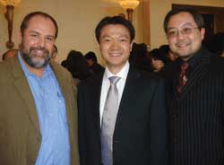Left to right: Ken Shapiro, TravelAge West Editor-in-Chief; Dawei Wu, China National Tourist Office; Evan Chan, Ritz Tours