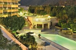 Renovation Debuts at Hyatt Regency Palm Springs // (c) 2009