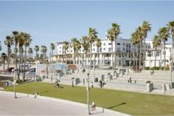 Shorebreak Hotel, Huntington Beach // (c) 2009