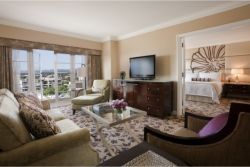 Four Seasons Hotel Los Angeles One Bedroom Suite // (c) 2010
