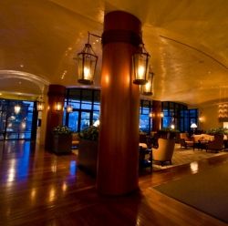 The lobby of the St. Julien Hotel // (c) 2009
