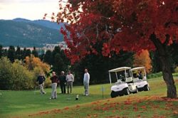 Golfing with Wildlife in Montana // (c) 2009