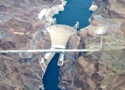 Hoover Dam // (c) 2010 http2007