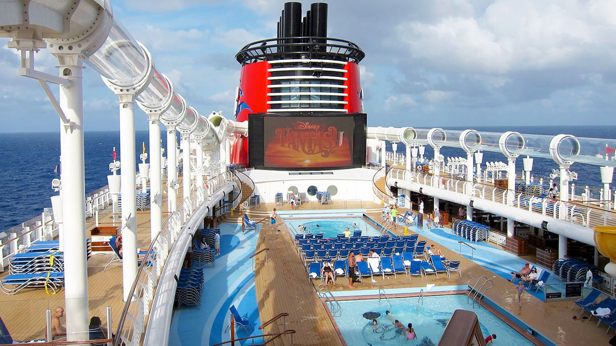 family cruise ship attractions