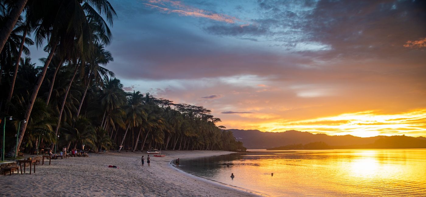 Image: Philippines Island Hopping: Clear Skies & Blue Waters (Photo Credit: Provided by GAdventures)