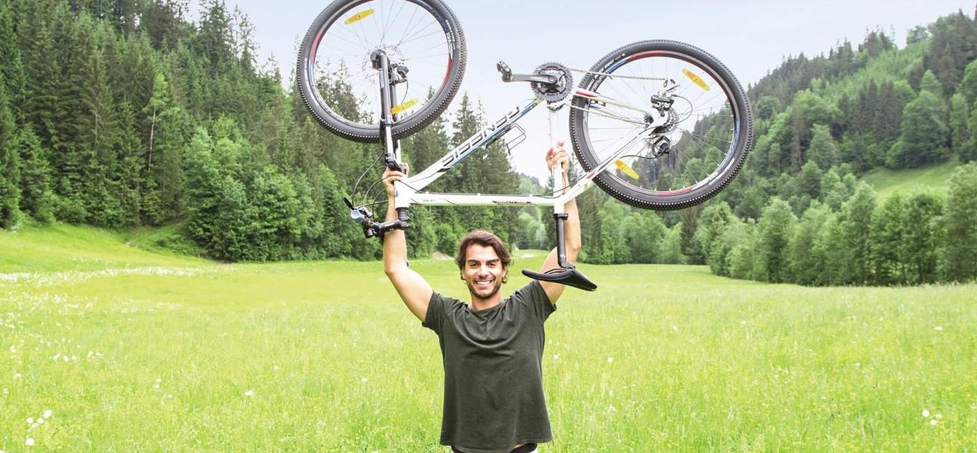 Image: Hike Bike and Raft in the Austrian Alps - Detour Mini Adventure (Photo Credit: Contiki Holidays)