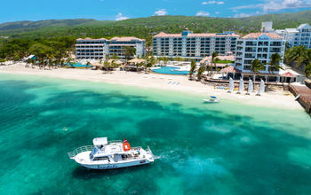 Sandals Dunn's River.