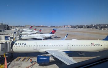Delta Airlines planes, Atlanta airport
