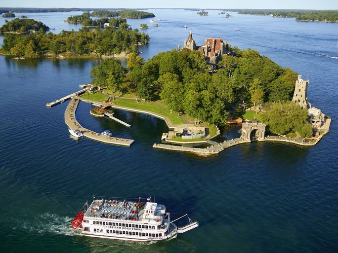Boldt Castle, 1000 Islands, New York Boldt Castle, 1000 Islands, New York