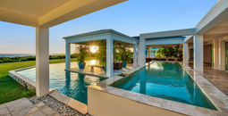 Rental escapes, private villas, luxury villa rentals