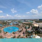 Epic Universe, theme park, Helios Hotel, Helios Bar
