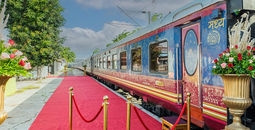 Deccan Odyssey Tour from Delhi, India