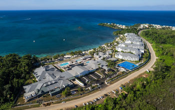 Riu Negril