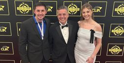 Exclusive Agent Benefits: Industry Connections