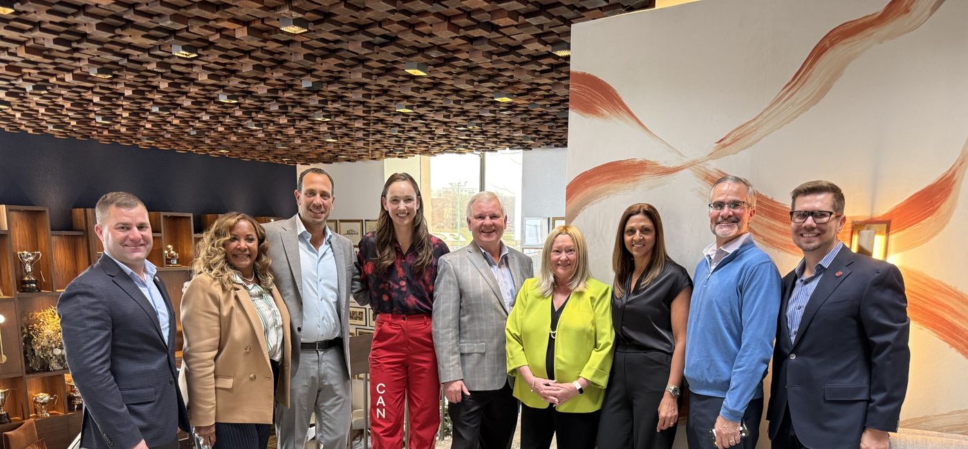 Image: Discover America Canada Board with Olympian Sophie Bukovec (Photo Credit: Discover American Canada)