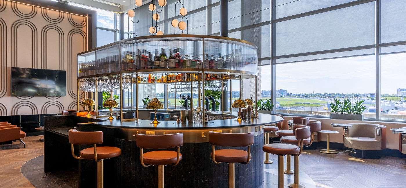 Image: Le nouveau salon Aspire AMEX co-marqué à YUL (Source: supplied)