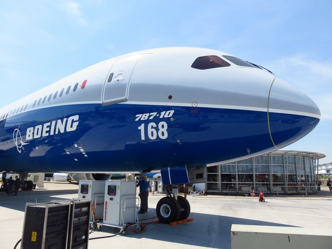 Boeing 787. Boeing 787.