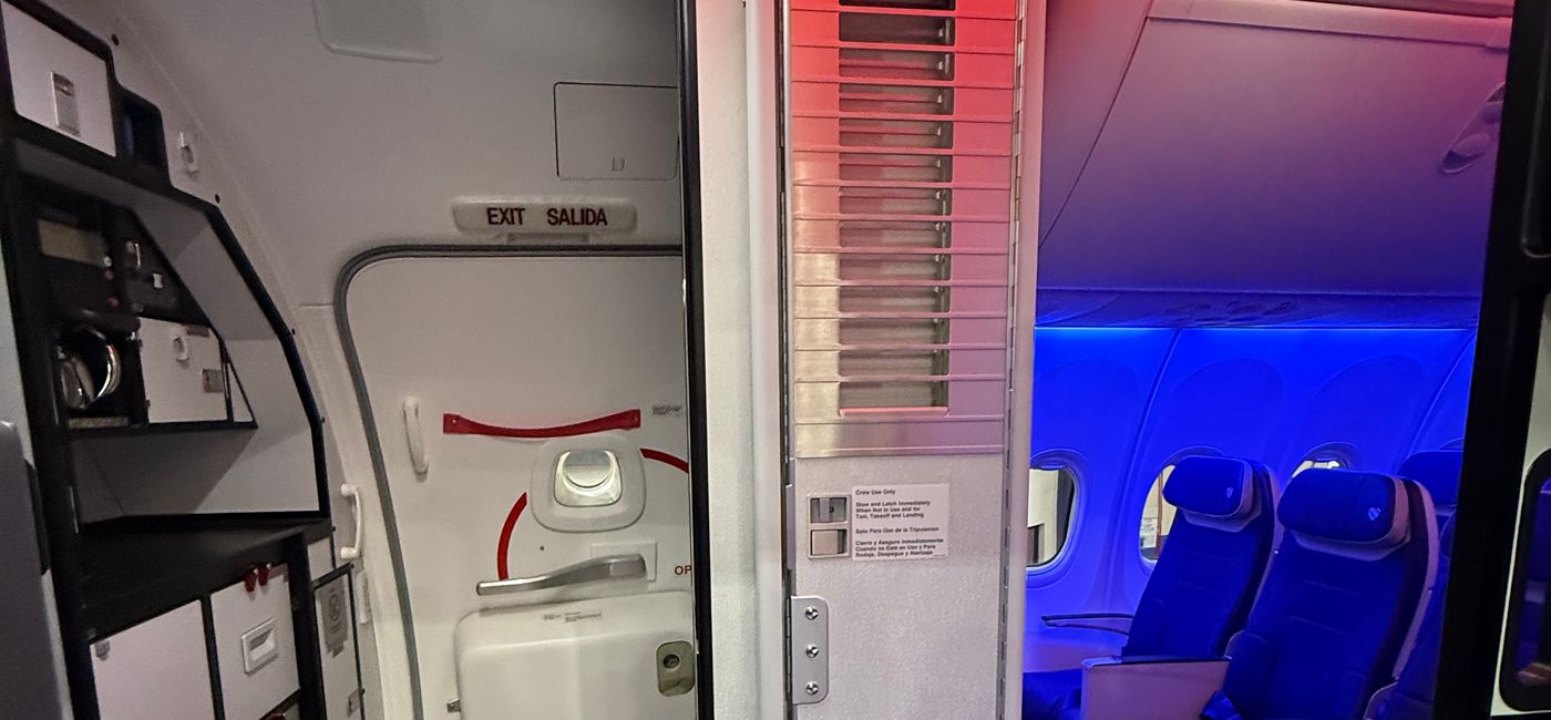 Image: Southwest secondary cockpit barrier (Photo Credit: Courtesy Southwest)