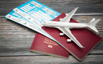 Travel agencies are setting air ticket sales records.