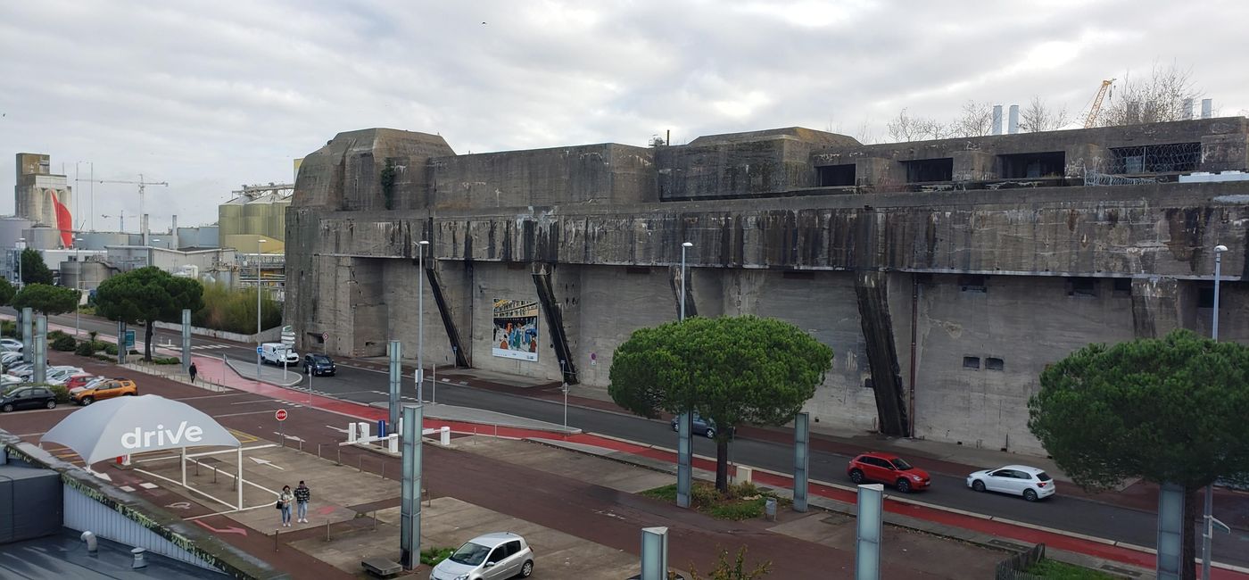 Image: L’extérieur de la base sous-marine de Saint-Nazaire (Photo Credit: Jen Mallia/TravelPulse Canada)