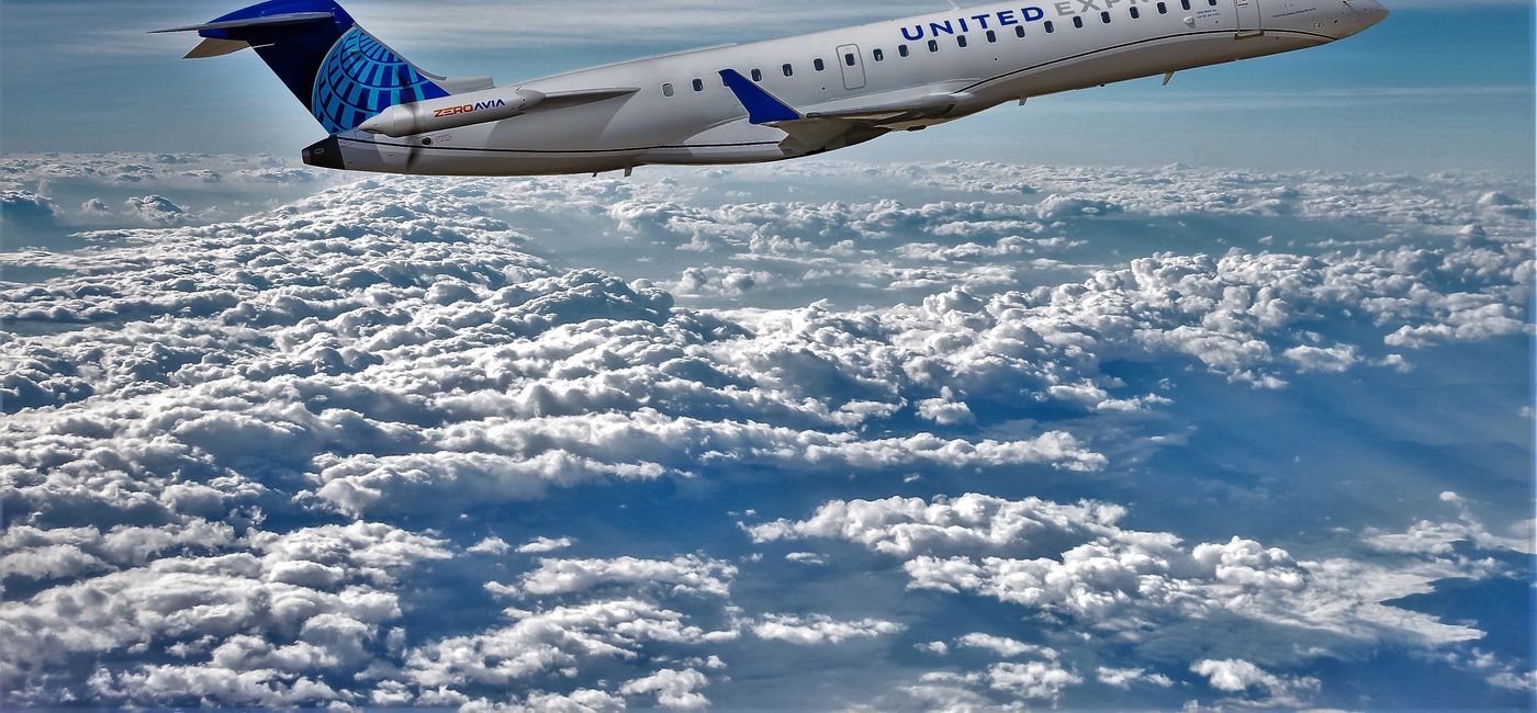 Image: United Airlines, in partnership with ZeroAvia, will retrofit up to 100 of its regional carrier jets by hydrogen-electric engines. (photo via United Airlines)