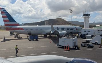 American Airlines plane