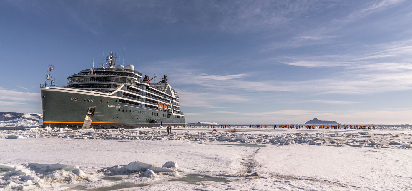 Image: Seabourn Venture in Antarctica (Photo Credit: Seabourn)