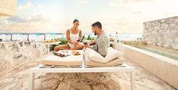 Exclusive adults-only area with Royal Select