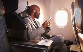 Delta Air Lines traveler 