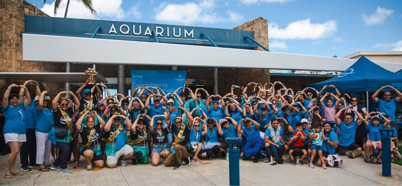 Image: Volunteers and attendees at the OUTRIGGER Zone Day. (Photo Credit: OUTRIGGER Resorts & Hotels)