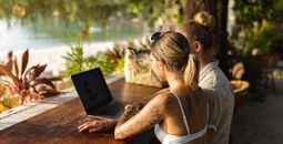 WestJet Vacations Travel Advisor Facebook Page
