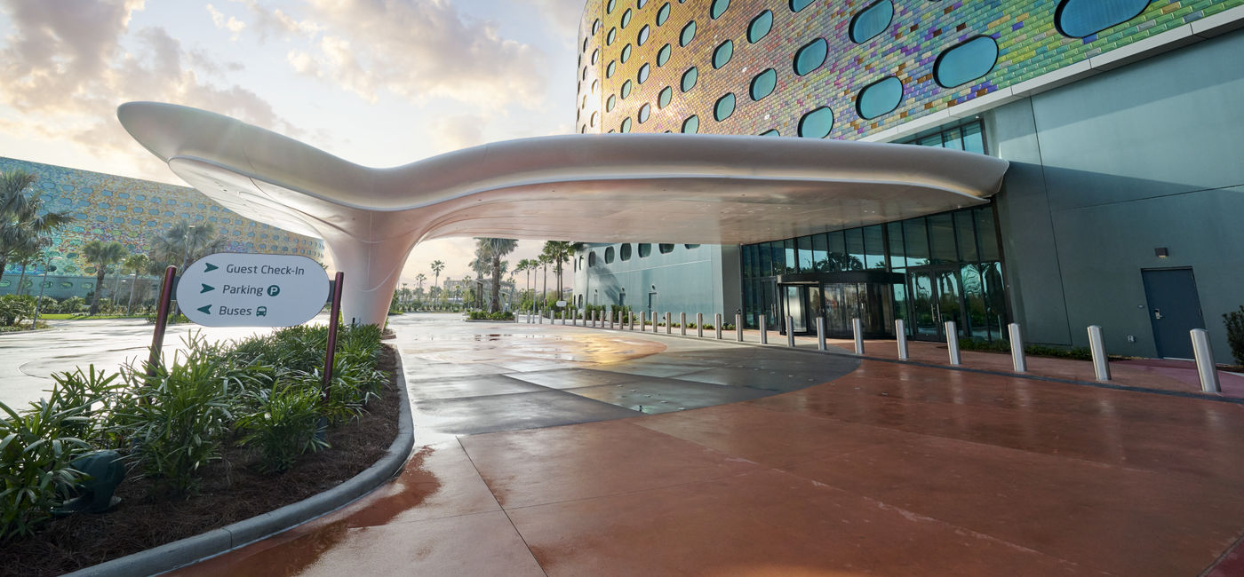 Image: Exterior of the Universal Terra Luna Resort (Photo Credit: Courtesy Universal Orlando Resort)