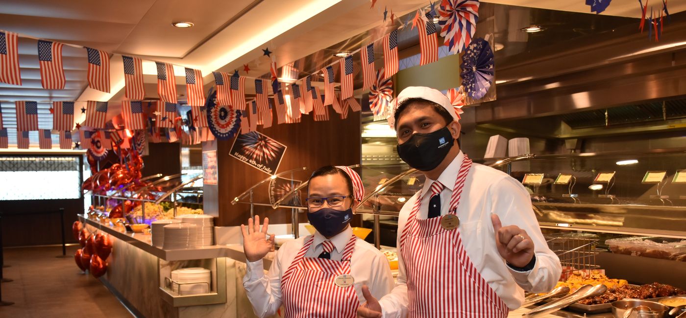 Image: Fourth of July Favorites at the NCL Celebration Buffet. (photo via Norwegian Cruise Line Media)