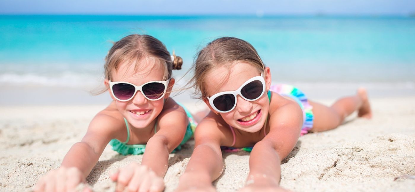 Image: PHOTO: Family fun in Cancun. (photo via Oasis Hotels & Resorts)