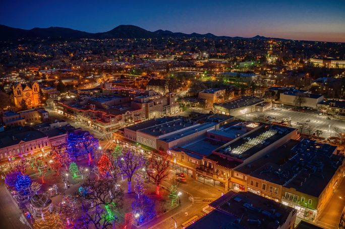 Aerial view of Santa Fe, New Mexico during Christmas time