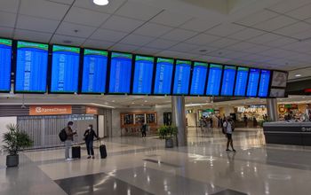 airport flight board