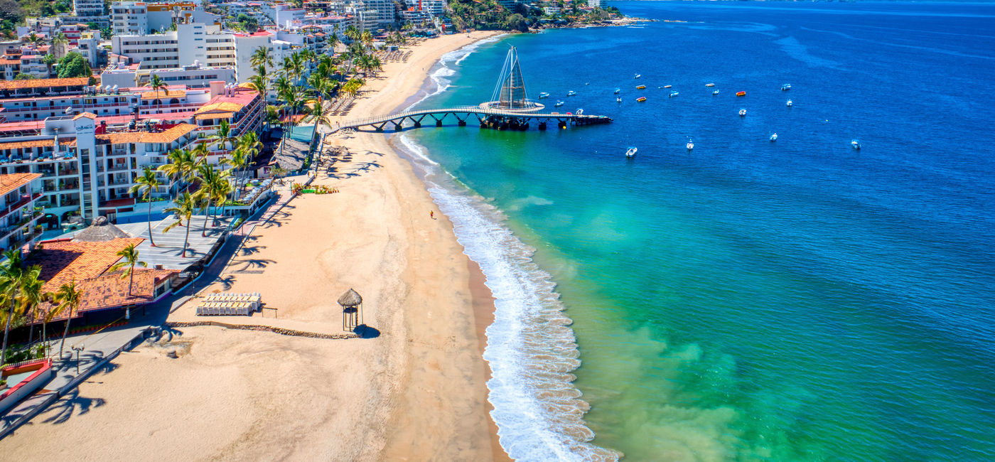 Image: Puerto Vallarta, México (Photo Credit: Adobe Stock)
