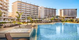The main pool at Dreams Mazatlan