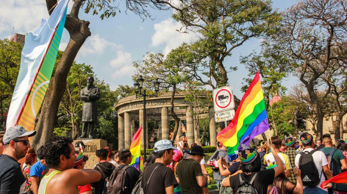 Además de realizar eventos de calidad, Jalisco se destaca por contar con certificaciones LGBT+ otorgadas por el Consejo Mexicano de Turismo. Además de realizar eventos de calidad, Jalisco se destaca por contar con certificaciones LGBT+ otorgadas por el Consejo Mexicano de Turismo.